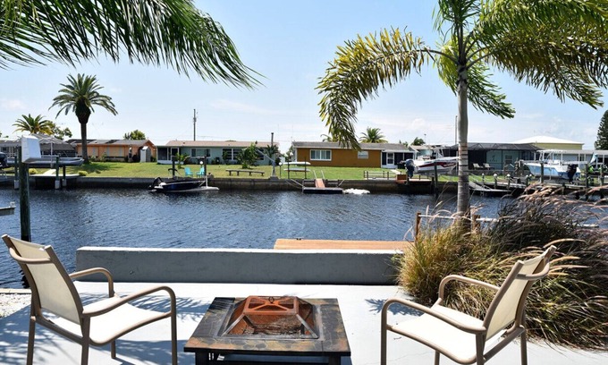 Port Richey House | Hudson oh beautiful Hudson