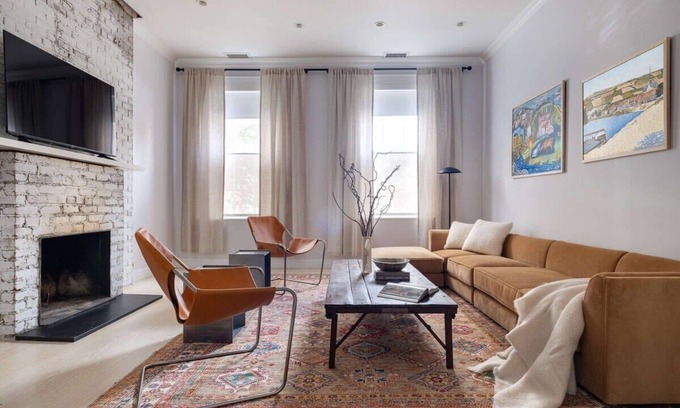 Tribeca House | Hudson Terrace by Rove Travel | Chic Tribeca TH