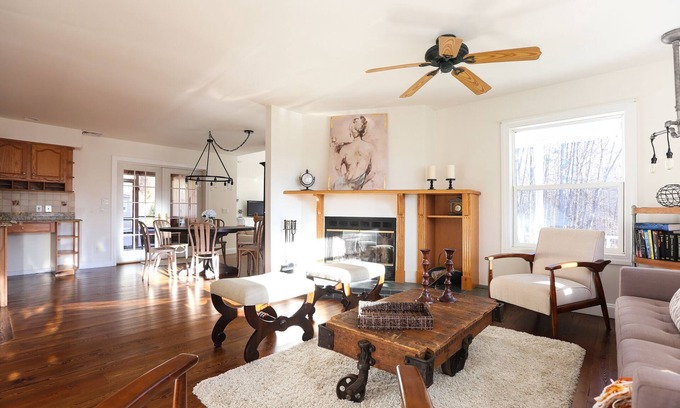 Stone Ridge House | Hudson Valley Retreat With Heated Pool & Jacuzzi