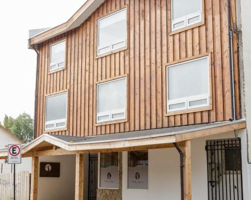 Coyhaique Hotel | Huellas y Senderos Hotel