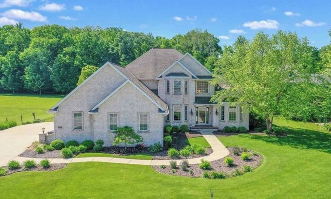 Hobart House | Huge home with theater, hot tub, golf cart, and just minutes from Lambeau Field!