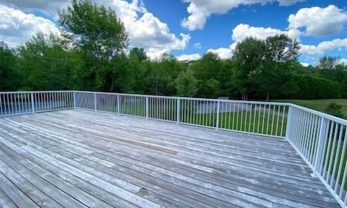 Port Stanton Hotel | Huge lakefront room, pool, hottub, sauna #10