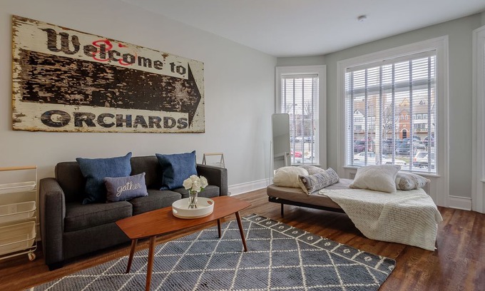 Midtown House | Huge Modern Midtown Home, Close to All!