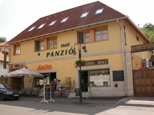 Tokaj House | Huli Panzio