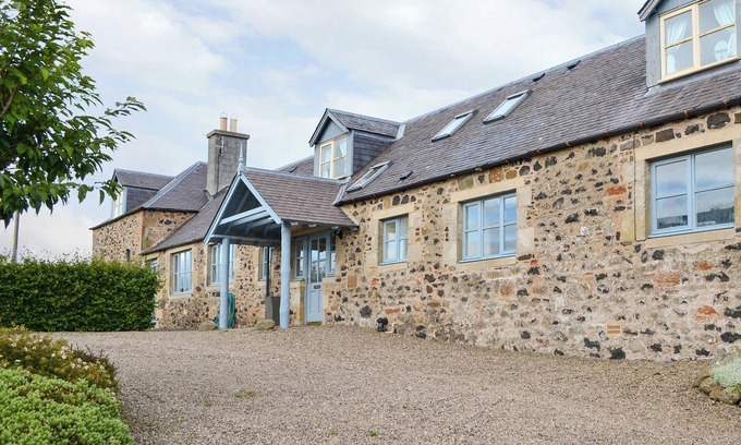 Kelso Cottage | Hume Orchard Steading