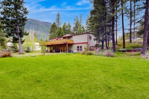 Whitefish House | Hungry Horse Hideout - Lower Level