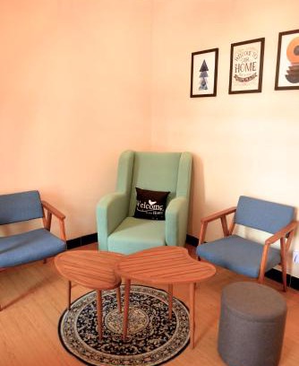 Purwokerto House | Huning House - 5 Bedrooms