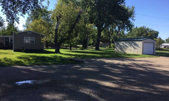 Dawson House | Hunt, Fish, Play, Relax, Enjoy!