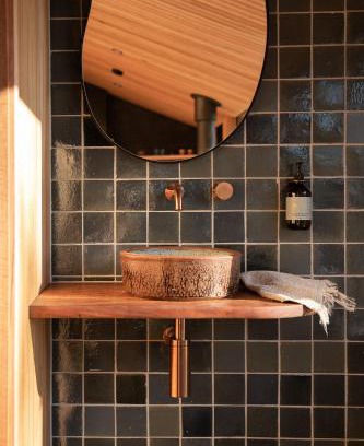 Glen Huon Bed & Breakfast | Hunter Huon Valley Cabin One