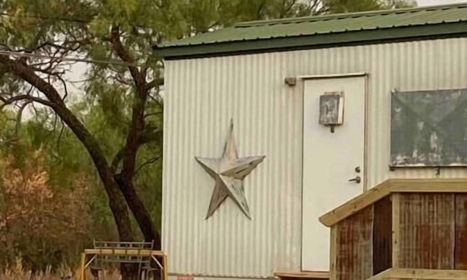 Brady Cabin | Hunters’ Hide-Away Fishermen Too!