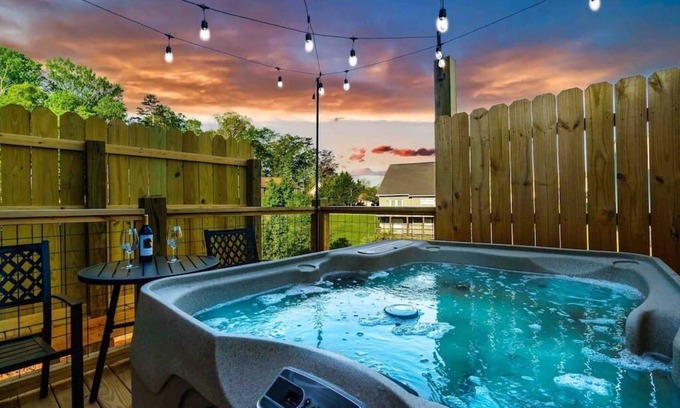 Sevierville Condo | HURRY! FALL IS HERE! Smoky Mountain Condo + Sleeps 6 + Jacuzzi + Games + Views
