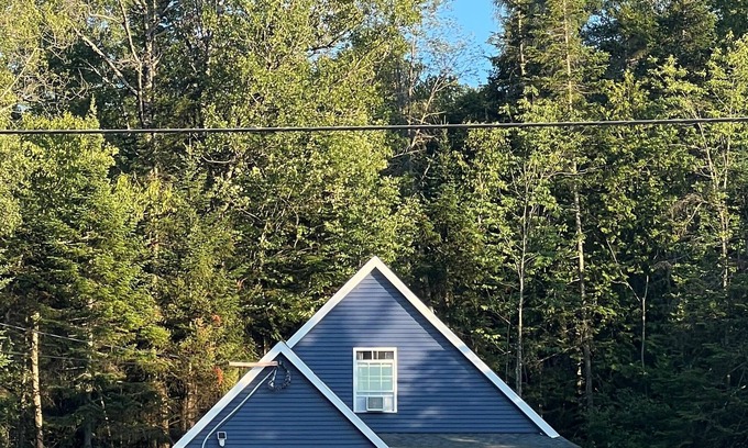 Glover House | Hurry only 3 weeks left in July