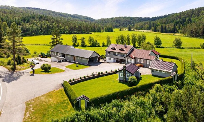 Marnardal House | "Huset Alcamaro"