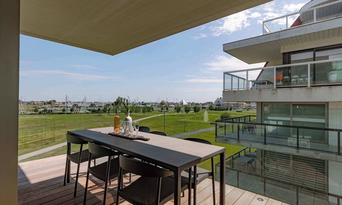 Nieuwpoort Apartment | Huswell - Apartment with 3 terraces and parking