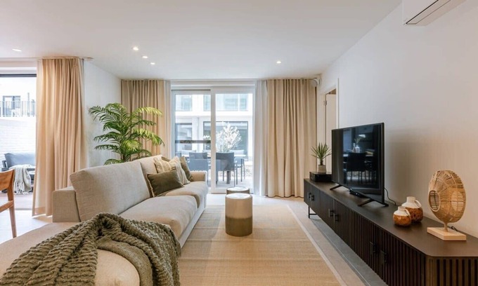 Middelkerke Apartment | Huswell - Cozy Apartment with spacious terrace