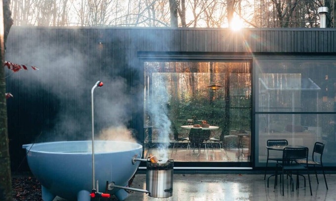 Stekene Cabin | Huswell - Cozy Forest Cabinet with Private Hot Tub