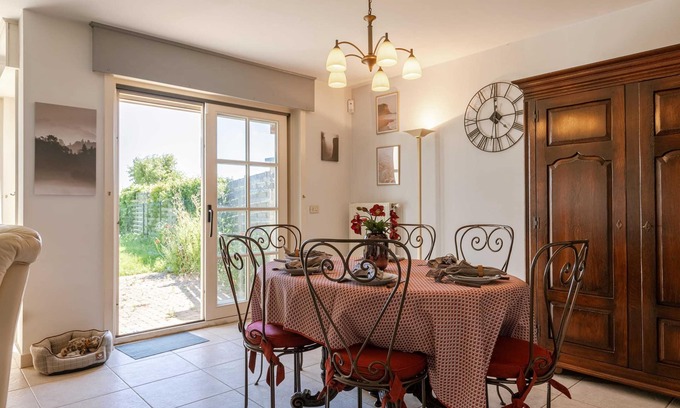 De Haan Villa | Huswell - Nice holiday home in a quiet area in De Haan