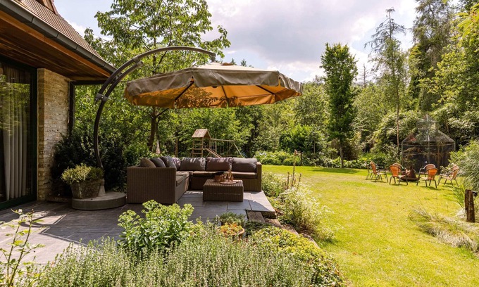 Hertsberge Villa | Huswell - Villa "De Hertsbergier""
