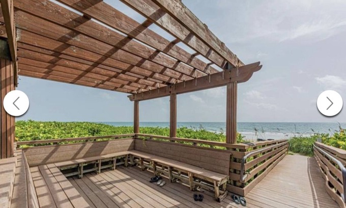 Fort Pierce Shores Apartment | Hutchinson Island North Beachfront escape, walk to the ocean from unit back door