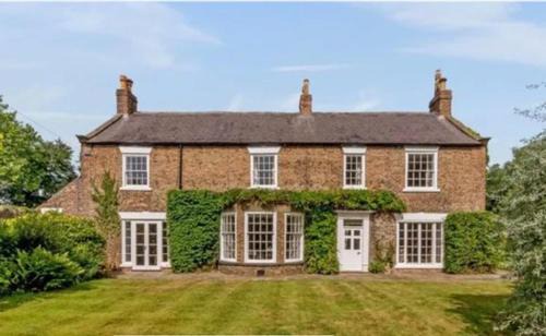 Sharow House | Hutton Mount Retreats