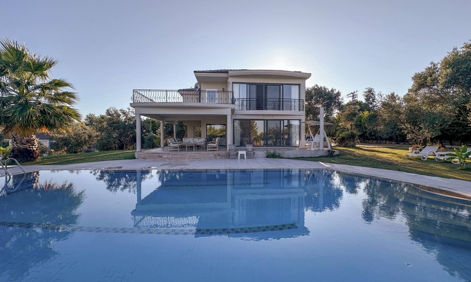 Iskele Mahallesi Villa | Huzur villa