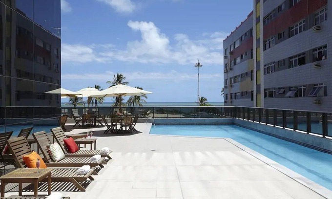 Pina Apartment | HY Beach Flats - International