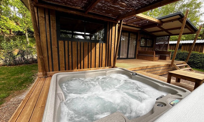 Anould Ski Chalet | HY Lødge Spa n°8 XL - 5 people: Chalet rental in the Vosges for an unforgettable stay