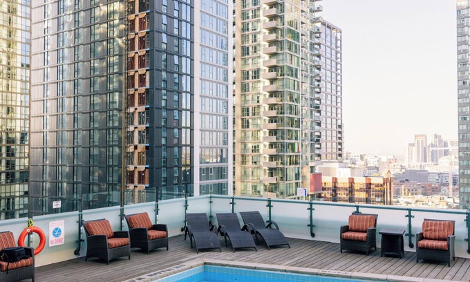 Wellington Place Hotel | Hyatt Regency Toronto