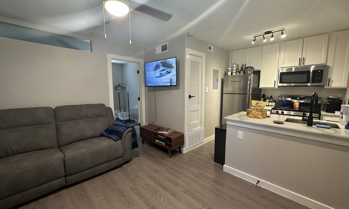 Hyde Park Apartment | Hyde Park Getaway