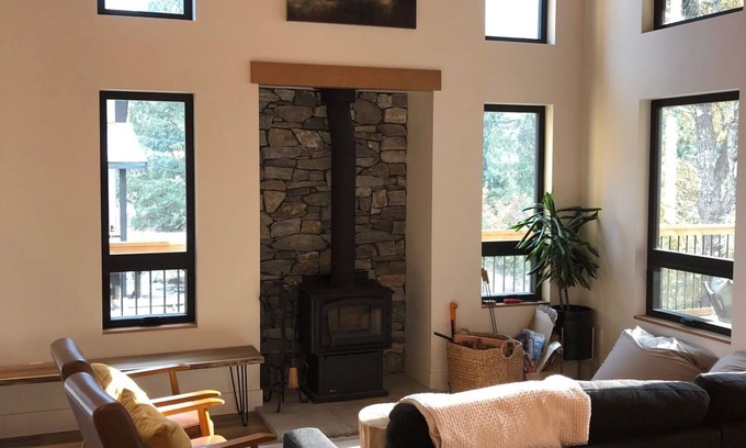 Hope Cabin | Hygge Hytte.Brand new cabin in Sunshine Valley BC