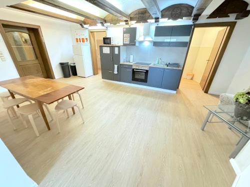 Oberteisbach Apartment | I Apartment Dingolfing Ferienwohnung Kronwieden I