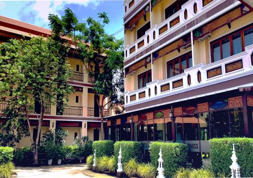 Pluak Daeng Hotel | i Boutique Hotel