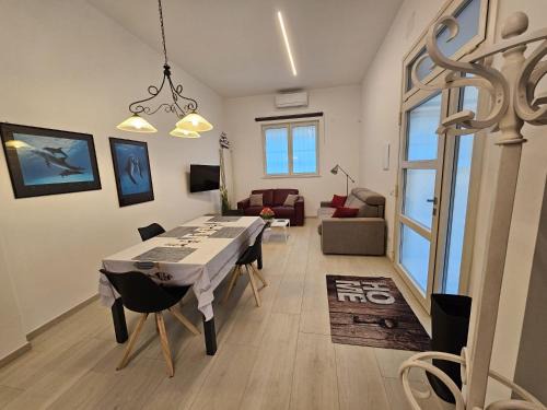 Luni Mare Apartment | I Delfini