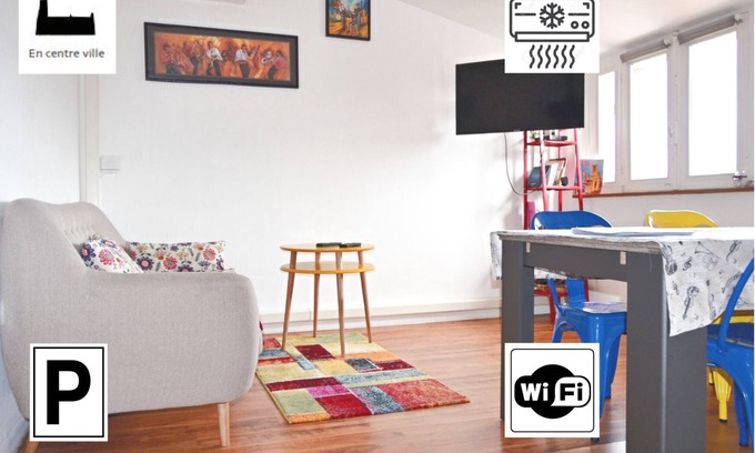 Albi Apartment | "I jazz the colors in Albi", 2 bedroom apartment, right in the center of ALBI