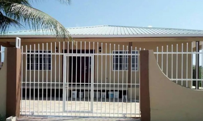 Belize City House | I & R Home