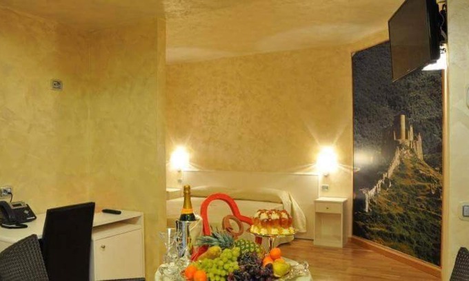 Tito Hotel | I Rocchi Hotel