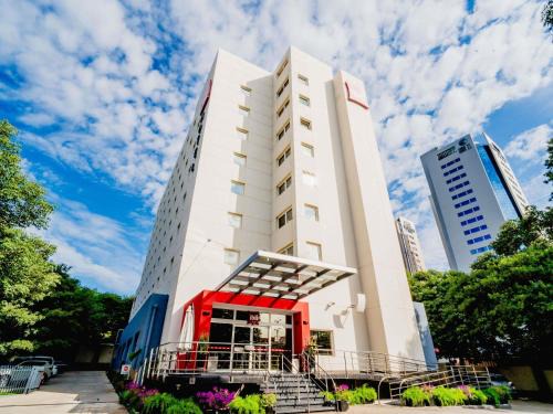 Asuncion Hotel | ibis Asuncion