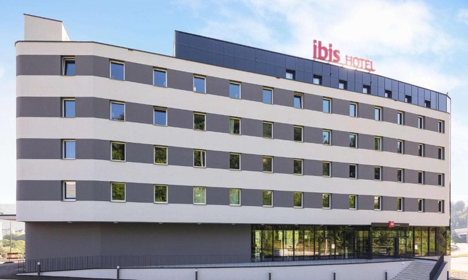 Neuenhof Hotel | ibis Baden Neuenhof