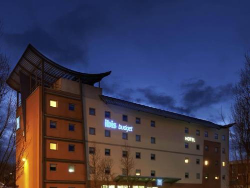 Newport Hotel | ibis budget Newport