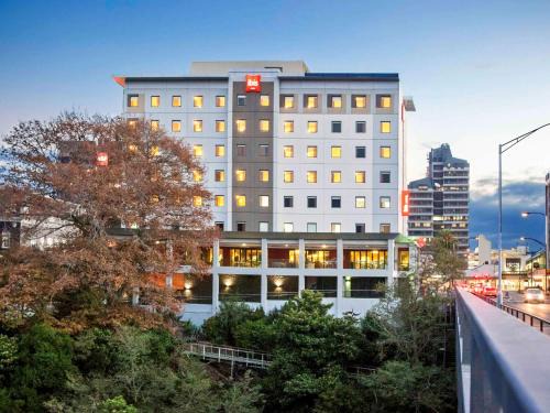 Hamilton Hotel | ibis Hamilton Tainui