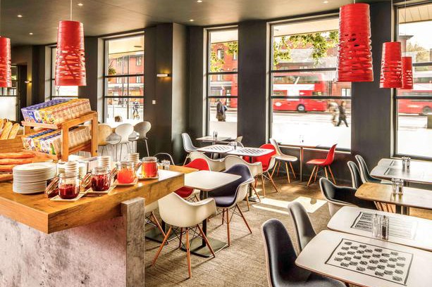 Stratford and New Town Hotel | ibis London Stratford