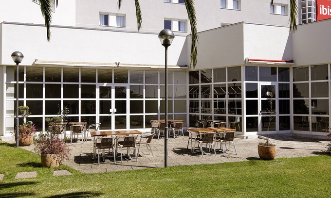 Sao Pedro da Afurada Hotel | ibis Porto Gaia