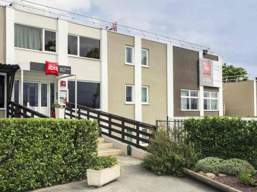 Saint-Rambert-d'Albon Hotel | ibis Saint Rambert d'Albon