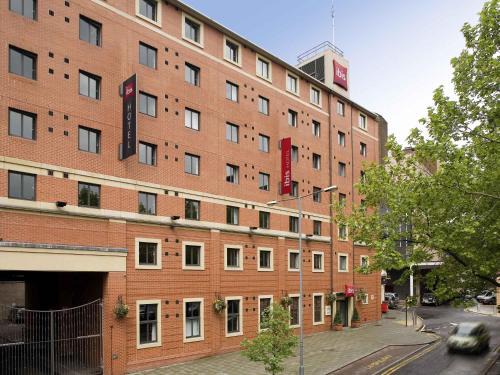 Sheffield City Centre Hotel | Ibis Sheffield City