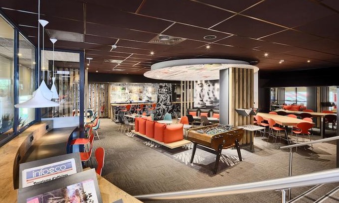 Chasseneuil-du-Poitou Hotel | ibis Site du Futuroscope