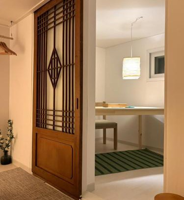 Hangangno-dong House | Ichon Green Tea House