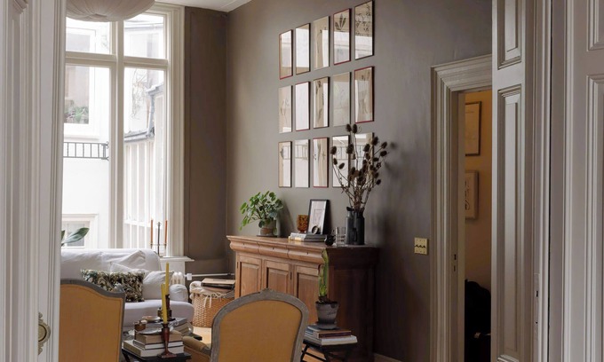 Canal Ring Apartment | Iconic 1632 Canal House (1900+ sq ft, Renovated)