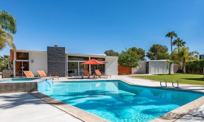 Racquet Club Estates House | Iconic Mid-Century Modern House - Heated Pool, Spa and Cabana