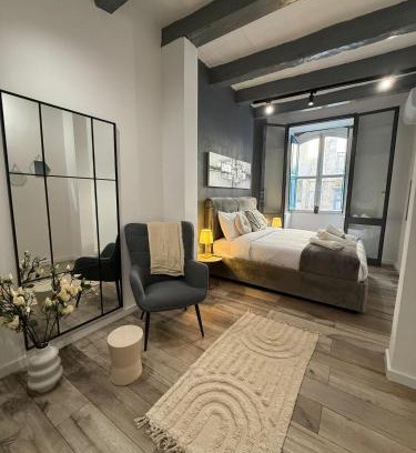 Valletta Apartment | Iconic Suites Valletta