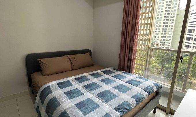 Jakarta Apartment | Cozy and Clean Studio connected to mall at the heart of Jakarta by Lexington